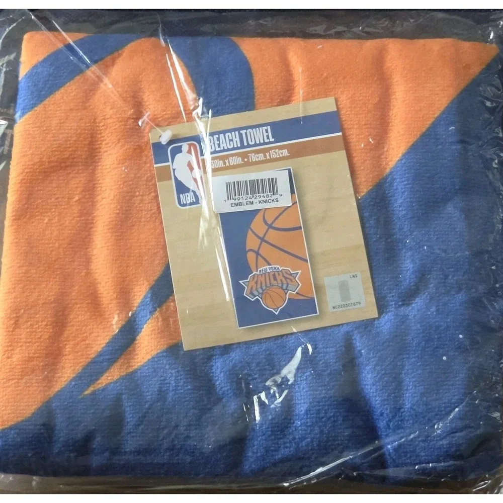 NBA NEW YORK KNICKS BEACH TOWEL 30x60 Inches BASKETBALL Cotton
